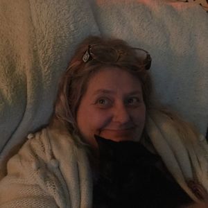 Meet your Posher, Teresa